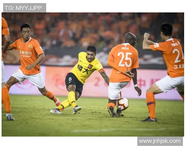 武汉足球队心理素质分析与大满贯赛事表现的深度点评 武汉足球队心理素质分析与大满贯赛事表现的深度点评