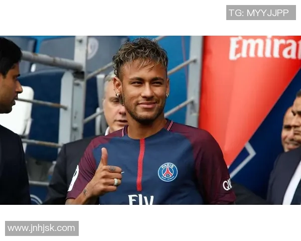 全球特级足球明星盘点及其辉煌成就解析