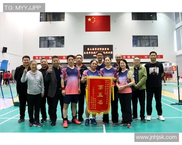 成都羽毛球队在冠军赛中的个人能力展现与团队协作分析