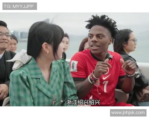 甲亢哥偶遇足球明星的奇妙瞬间与难忘对话